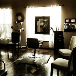 Inside Salon 